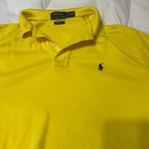 Men’s Polo, Classic Fit, Size Small